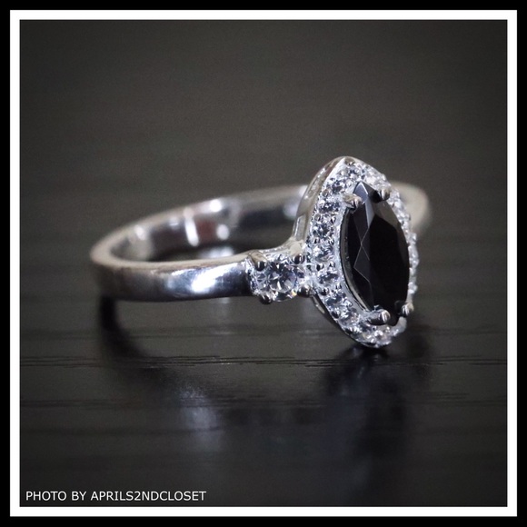 BLACK CZ DIAMOND PAVE COCKTAIL STATEMENT RING - Picture 5 of 8
